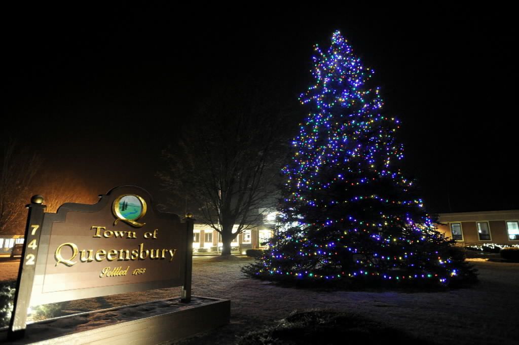Queensbury festival and tree lighting